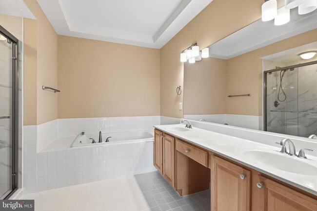 Building Photo - 4677 Red Admiral Way