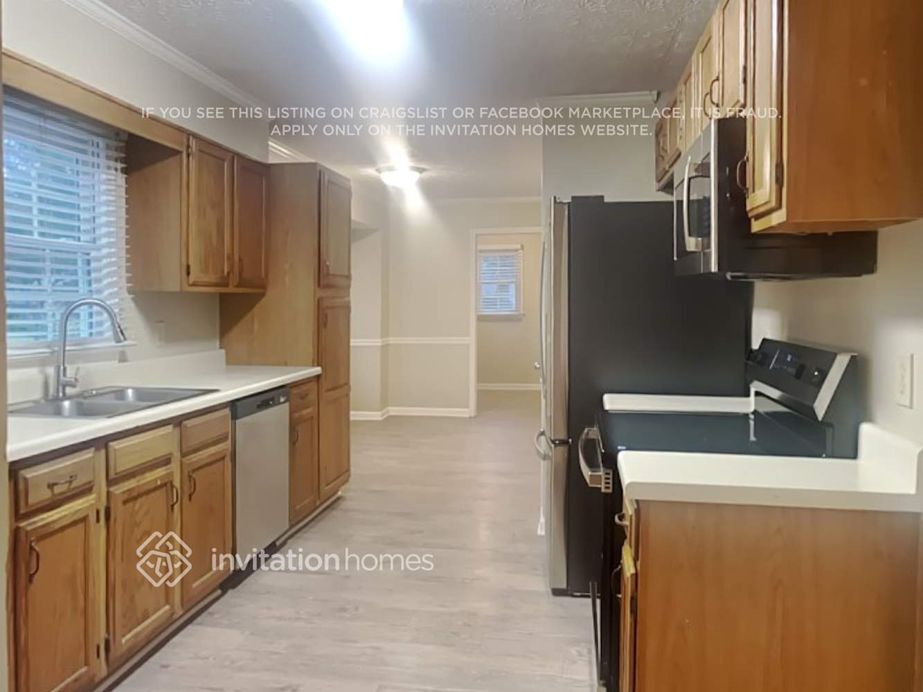 Building Photo - 2536 Ashworth Lake Rd