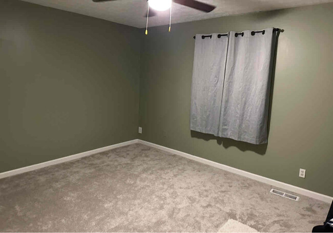 Building Photo - 4587 Timberline Ct
