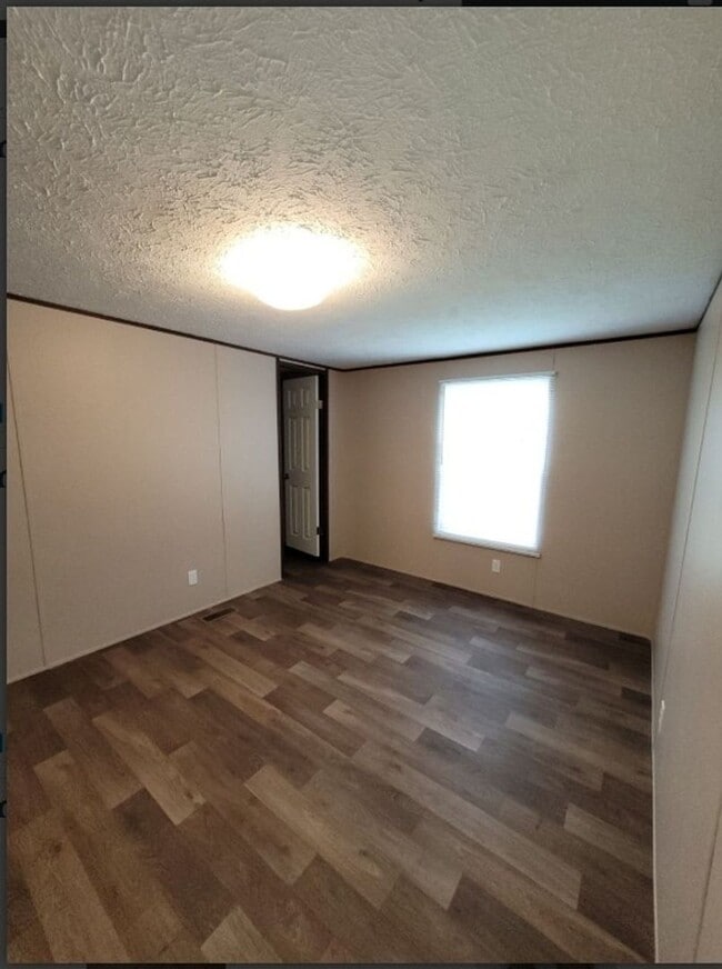 Building Photo - Madison County - Hull, Ga. –Three Bedroom ...