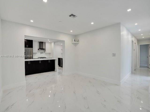 Building Photo - 7881 Hope St