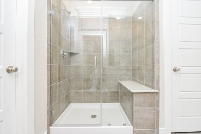 Building Photo - 2022 W Darlington Oak Ct