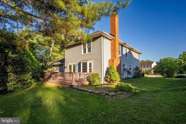 Building Photo - 25 Whittingham Cir