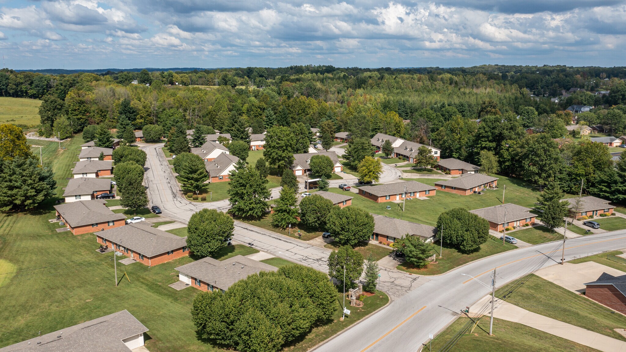 Building Photo - 44 Arlington Ct