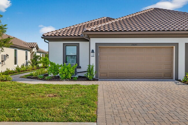 Primary Photo - 15641 Gavello St