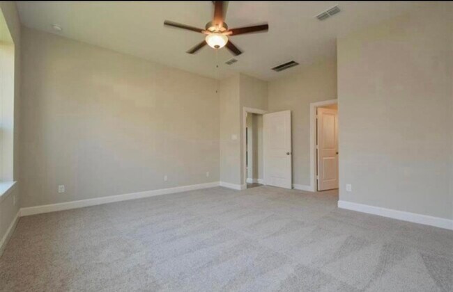 Building Photo - 427 Micaela Meadows Ct