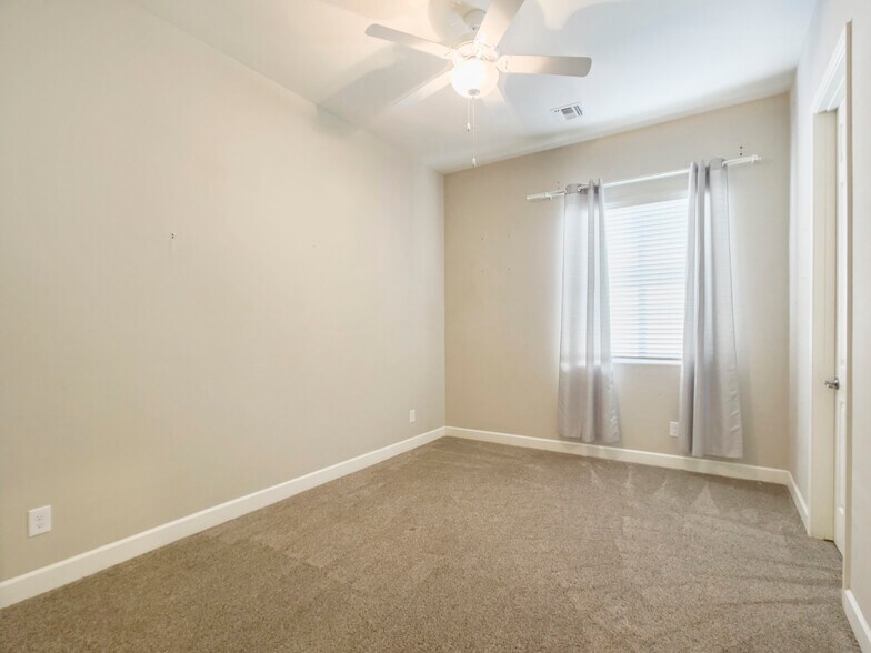 Bedroom 3 - 5132 S Centric Way