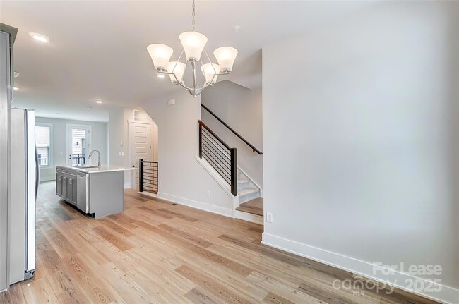 Building Photo - 525 W Tremont Ave