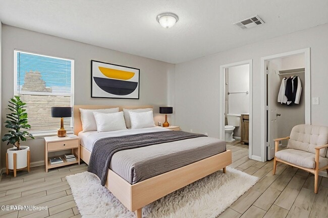 Building Photo - 12313 Tierra Arena Dr