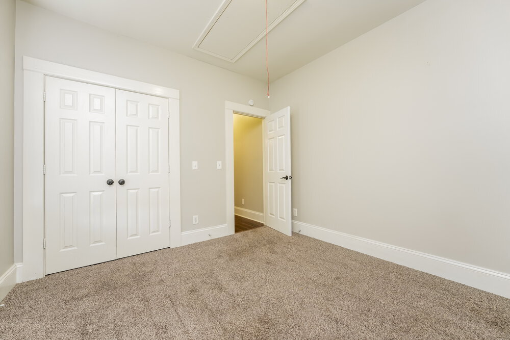 Building Photo - 605 Brookwater Dr