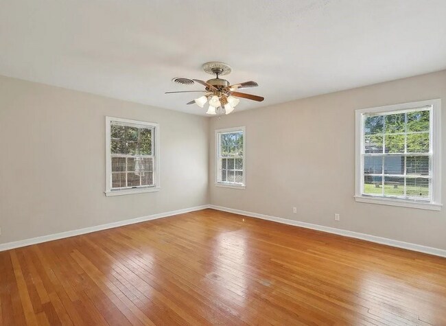Building Photo - 1175 N 23rd St