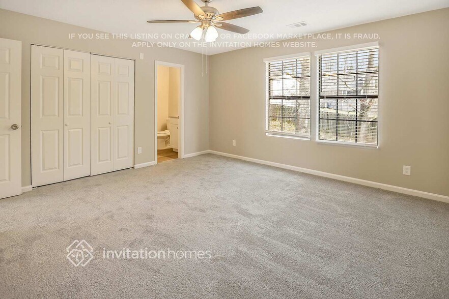 Building Photo - 1065 Parkwest Ct