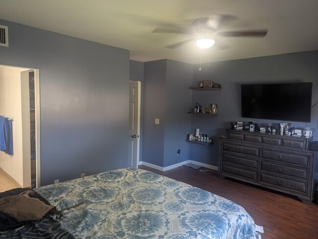 Building Photo - 4736 NW 90th Ave