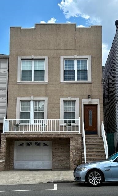 Building Photo - 470 Avenue A