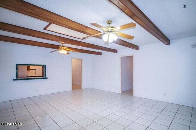 Building Photo - 8804 Cosmos Ave