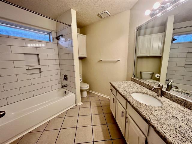Building Photo - 4913 Portrait Ln