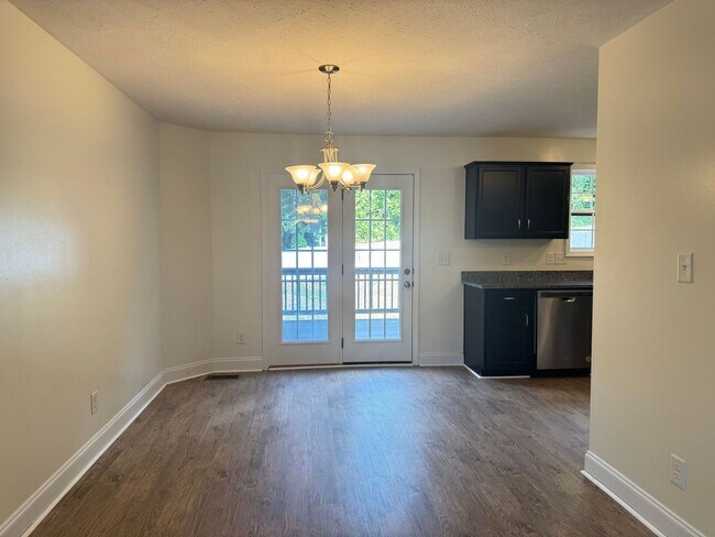 Building Photo - Move in Special! Beautiful Home Built in 2021! Open Floor Plan with 4bed/2.5 Bath and Fenced yard!