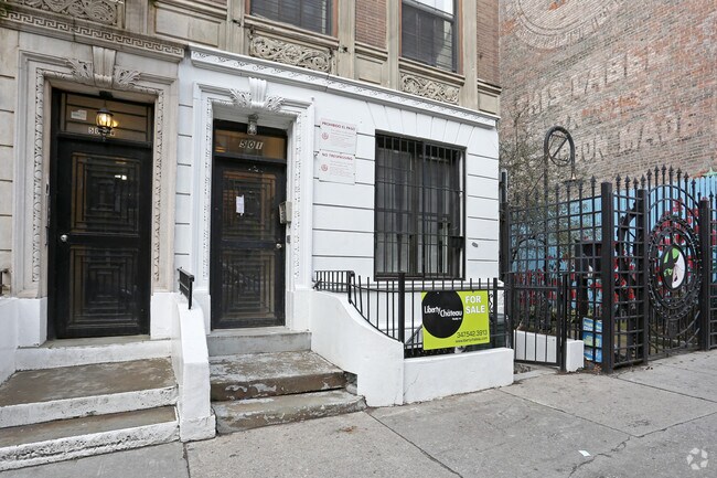 Building Photo - 501 W 150th St