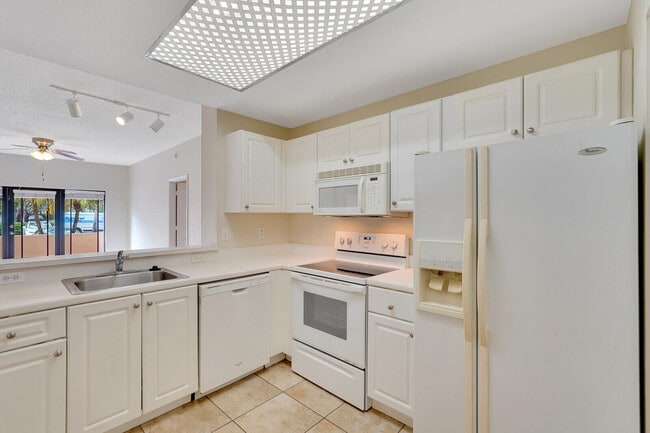 Building Photo - 2916 Tuscany Ct