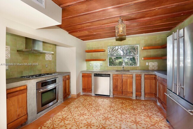 Building Photo - 6116 SW 46th Terrace