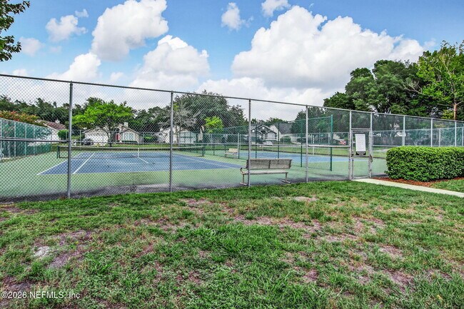 Building Photo - 12036 Arbor Lake Dr