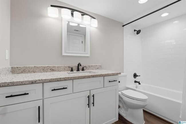 Building Photo - 2087 Montreat Cir