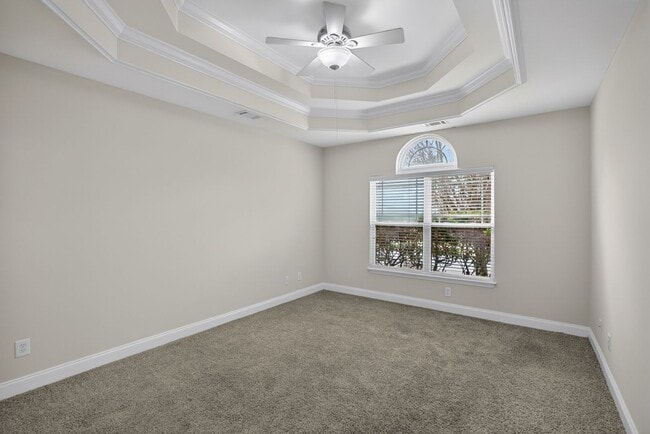 Building Photo - 10 Moonlight Trail