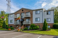 Building Photo - Tall Timber Apartments
