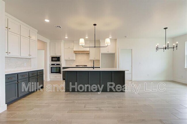 Building Photo - 9305 NW 146th St
