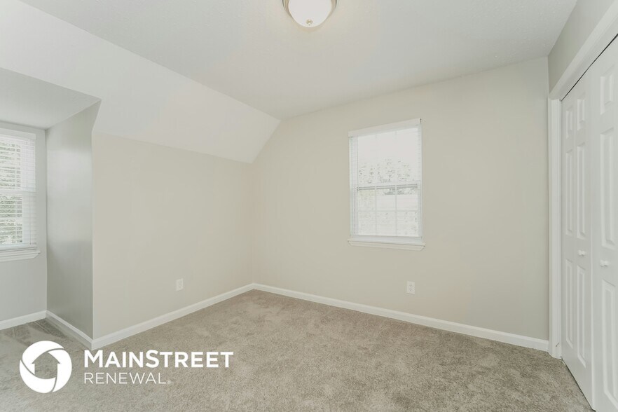 Building Photo - 2114 Bally Duff Ln
