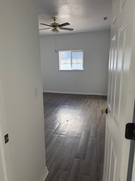 Building Photo - 3111 F Rd