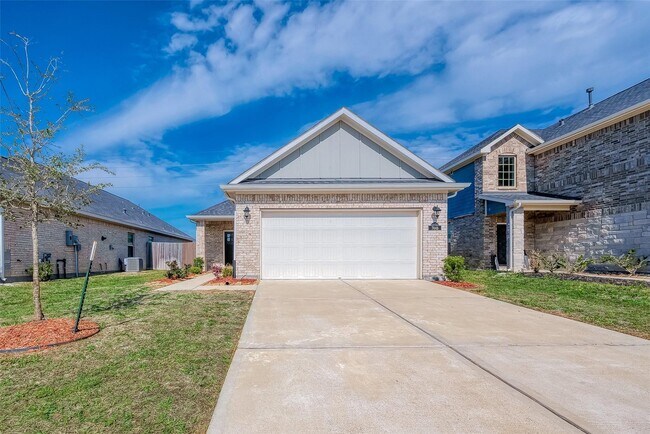 Building Photo - 7446 French Quarter Ct