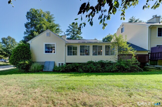 Building Photo - 46 Samuel Ln