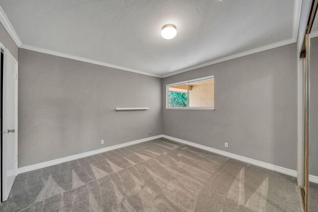 Building Photo - 3 bedroom condo near Santana Row!