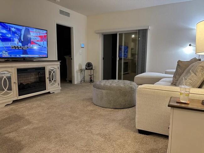 Building Photo - 1785 Southfork Dr