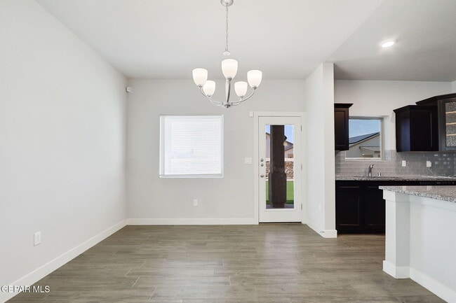 Building Photo - 14813 Tierra Fortaleza Ave
