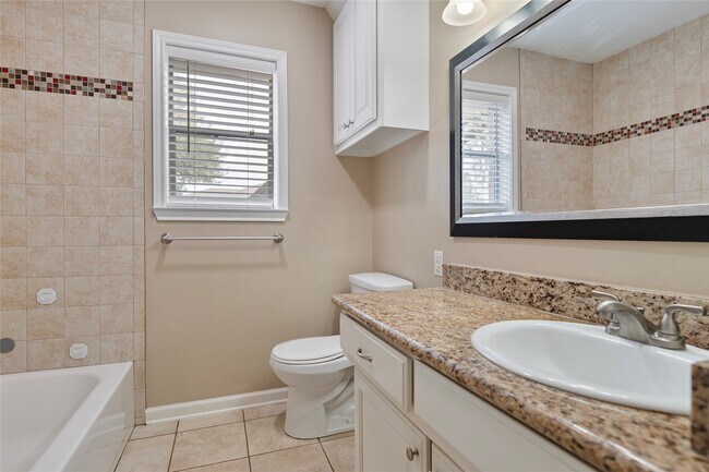 Building Photo - 10429 Moorberry Ln