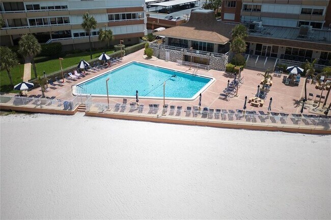 Building Photo - 17920 Gulf Blvd