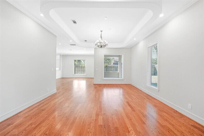 Building Photo - 201 Mayerling Dr