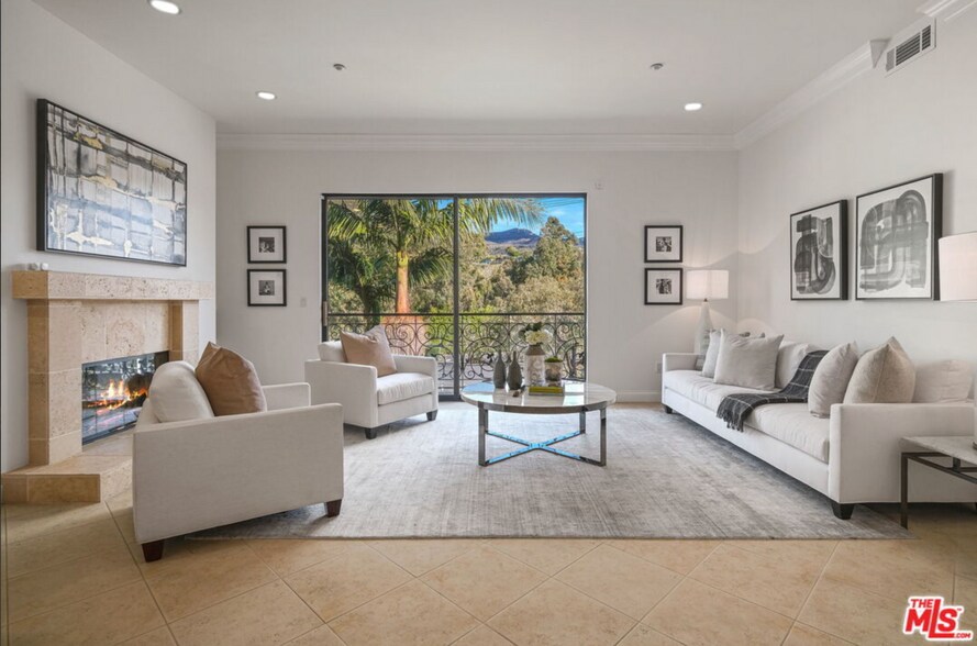 Primary Photo - 16000 W Sunset Blvd