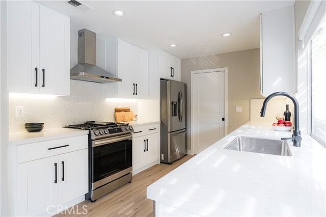 Building Photo - 17552 Wayne Ave