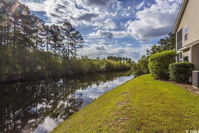 Building Photo - 121 Ashley Park Dr