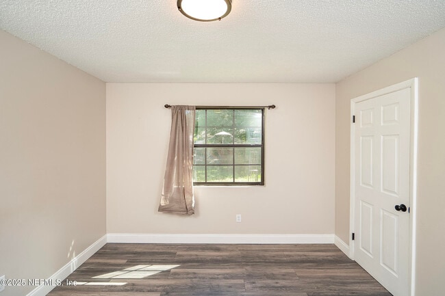 Building Photo - 1131 Butler Ave