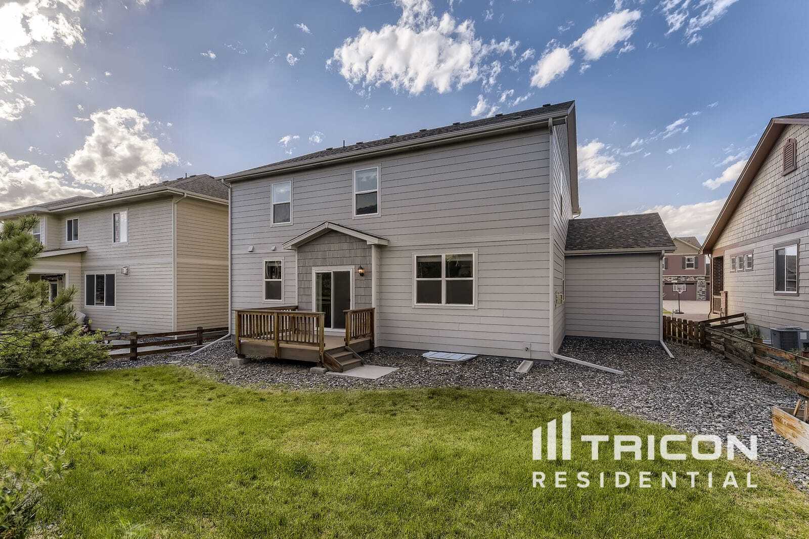 Building Photo - 20732 Scenic Park Dr