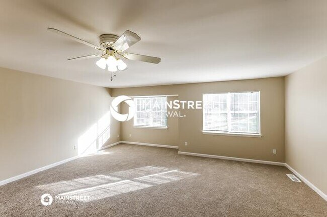 Building Photo - 1220 Riverford Dr