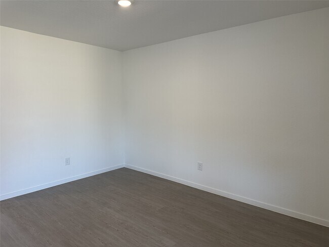 Building Photo - 1518 Amber Skies Ln