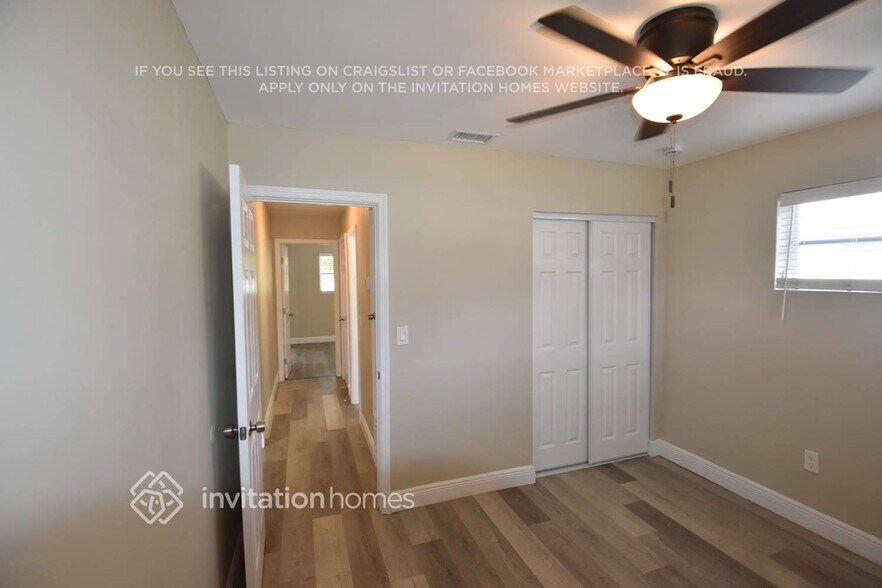 Building Photo - 2925 NW 69th Ave