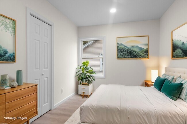 Building Photo - 3 James St