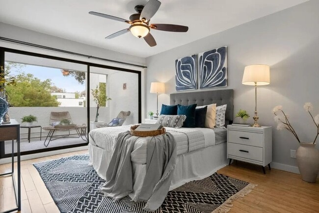 Building Photo - 1919 Alameda de las Pulgas