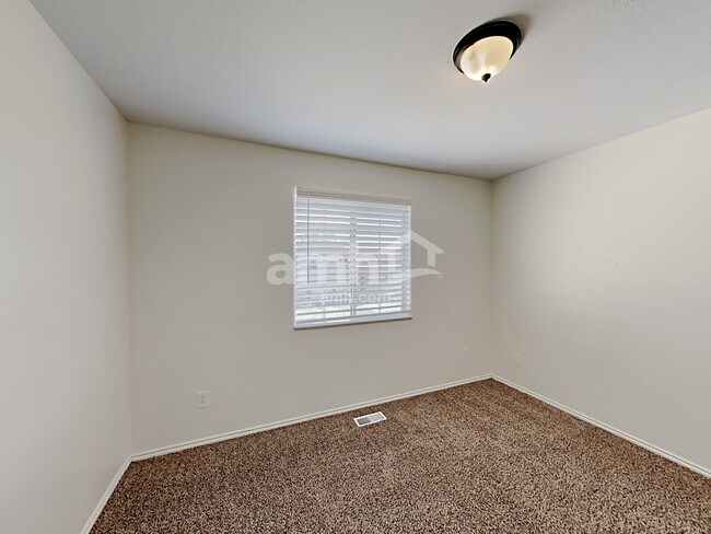 Building Photo - 4877 S 4075 W